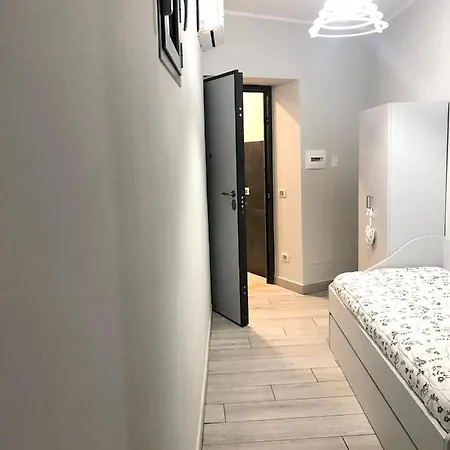 Charming In With Free Parking 35m² Apartment *