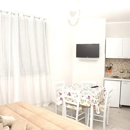 Apartment Charming In With Free Parking 35m² Naples